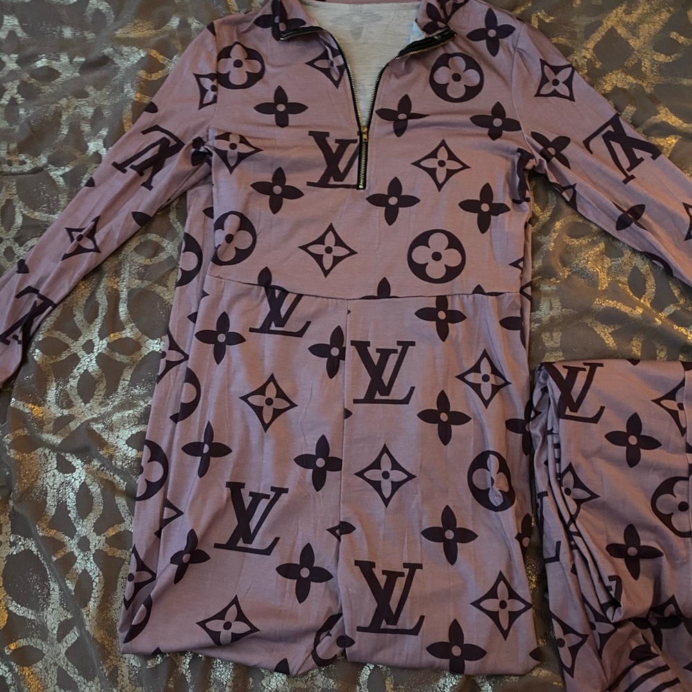 Woman’s jumpsuit